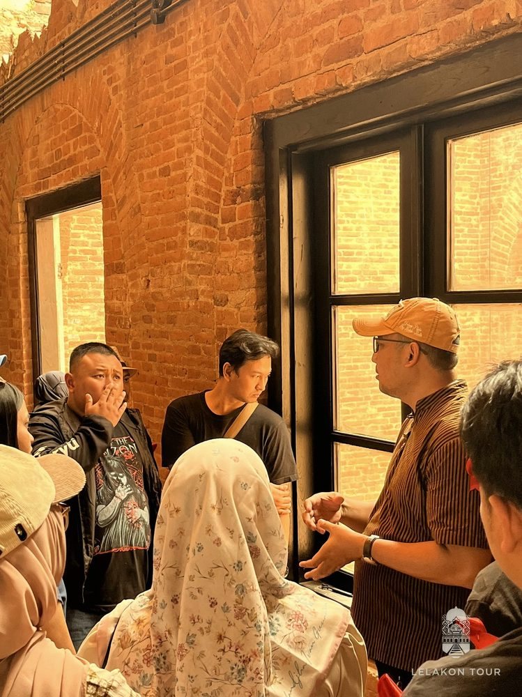 Bersama Om Hao — trip Lelakon Tour